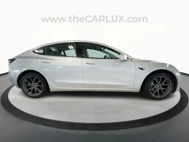 2018 Tesla Model 3 - Image 8 of 12