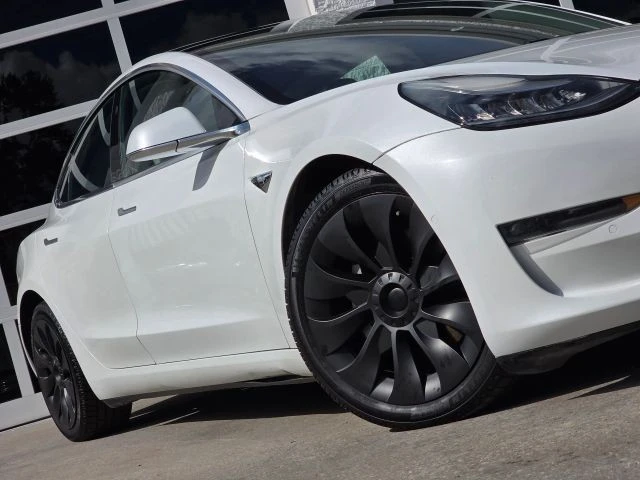 2018 Tesla Model 3 - Image 12 of 21