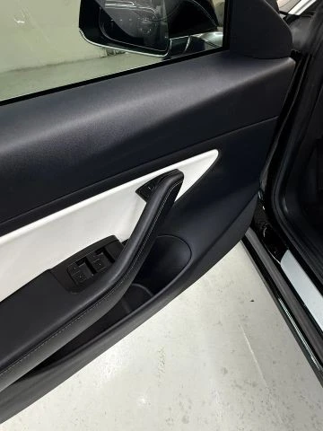 2018 Tesla Model 3 - Image 19 of 21