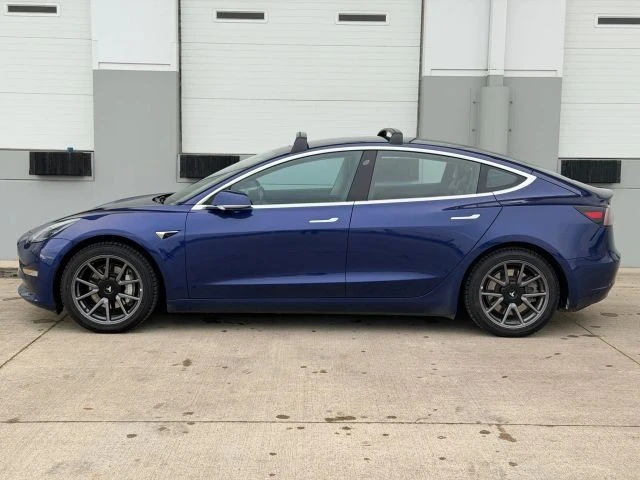 2018 Tesla Model 3 - Image 2 of 21