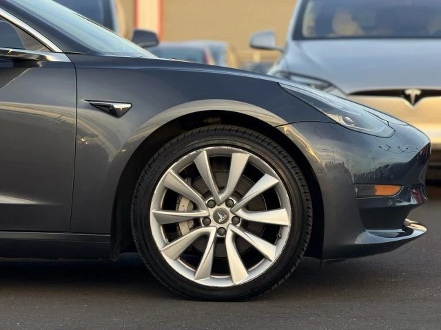 2018 Tesla Model 3 - Image 7 of 12