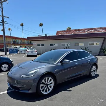 2018 Tesla Model 3 Long Range Sedan