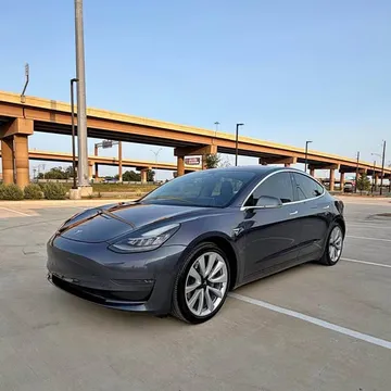 2018 Tesla Model 3 Long Range Sedan