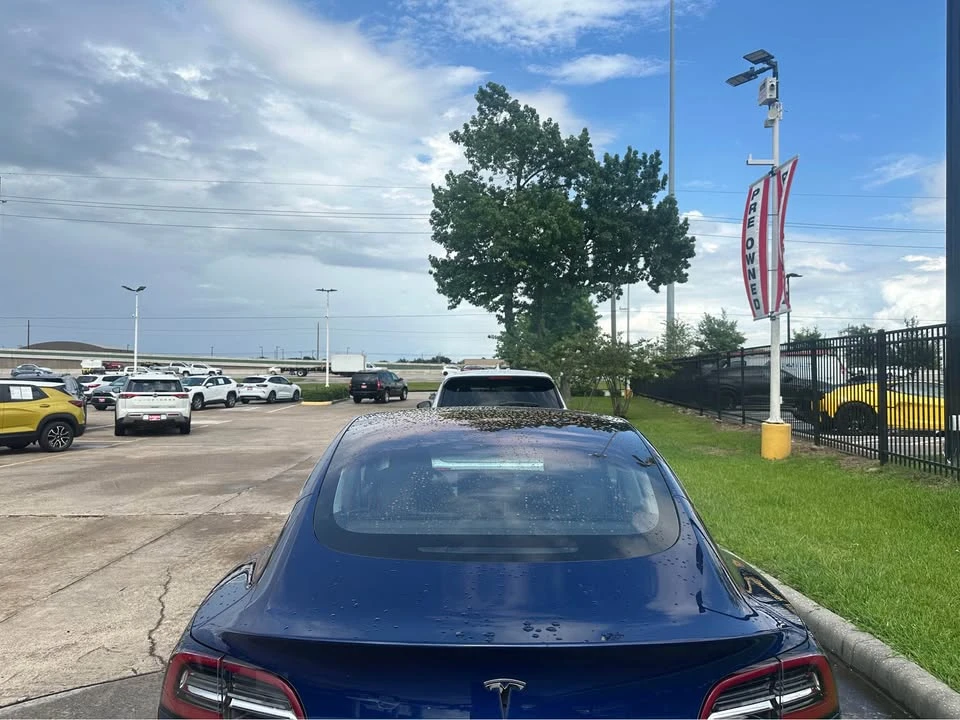 2018 Tesla Model 3 - Image 6 of 7