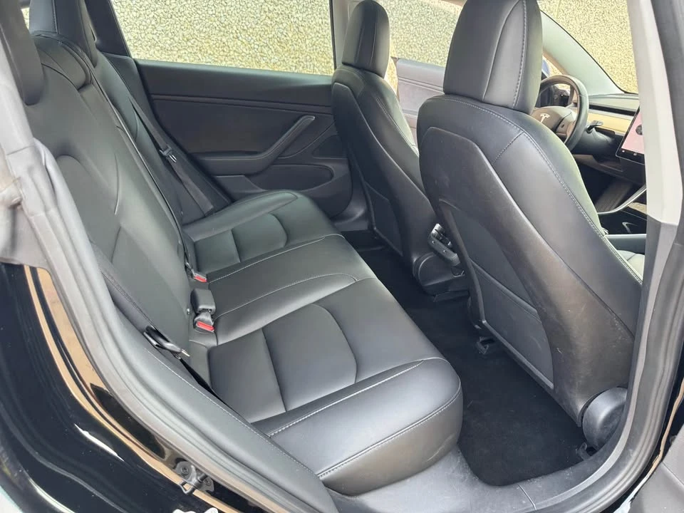 2018 Tesla Model 3 - Image 11 of 18