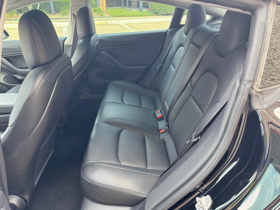 2018 Tesla Model 3 - Image 13 of 18