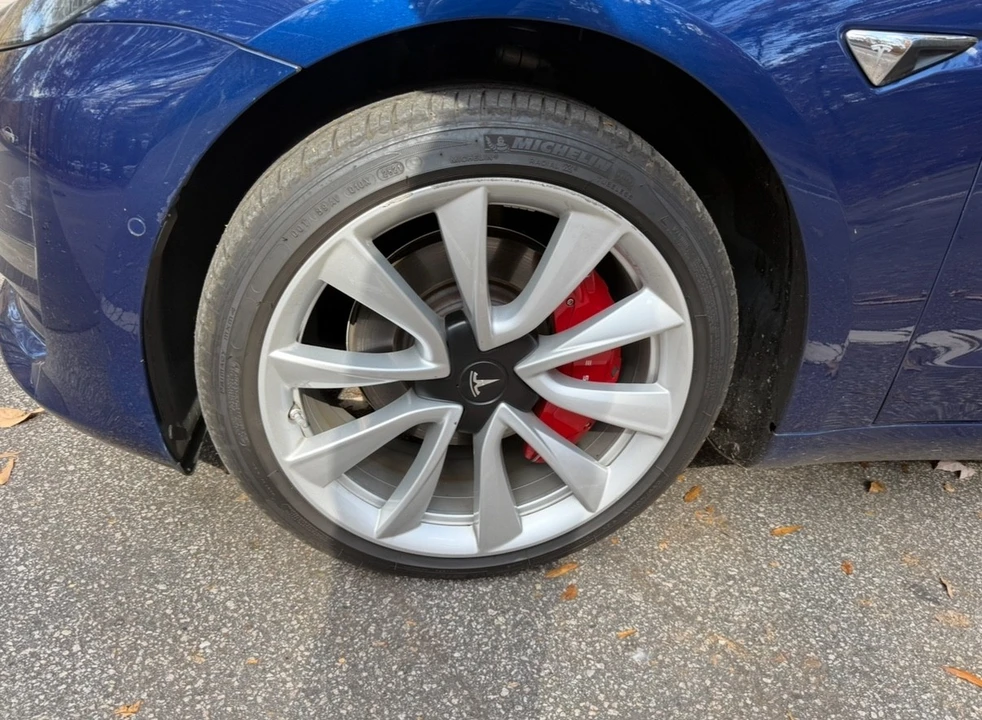 2018 Tesla Model 3 - Image 7 of 11