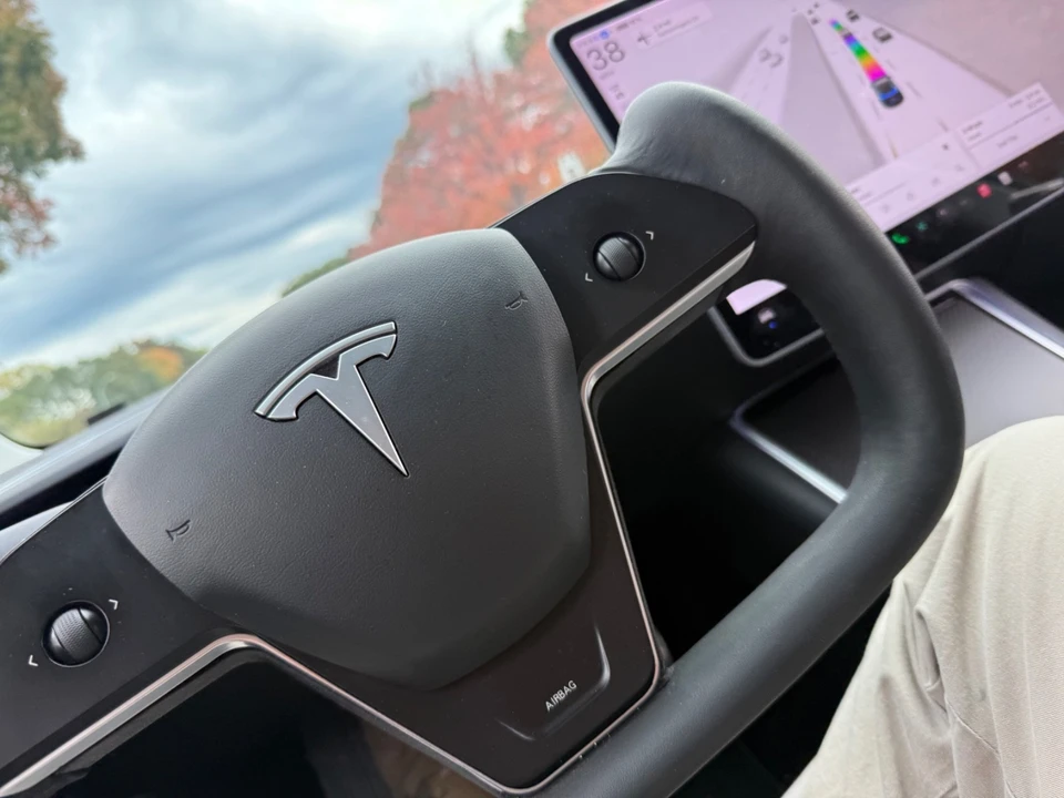 2018 Tesla Model 3 - Image 9 of 11