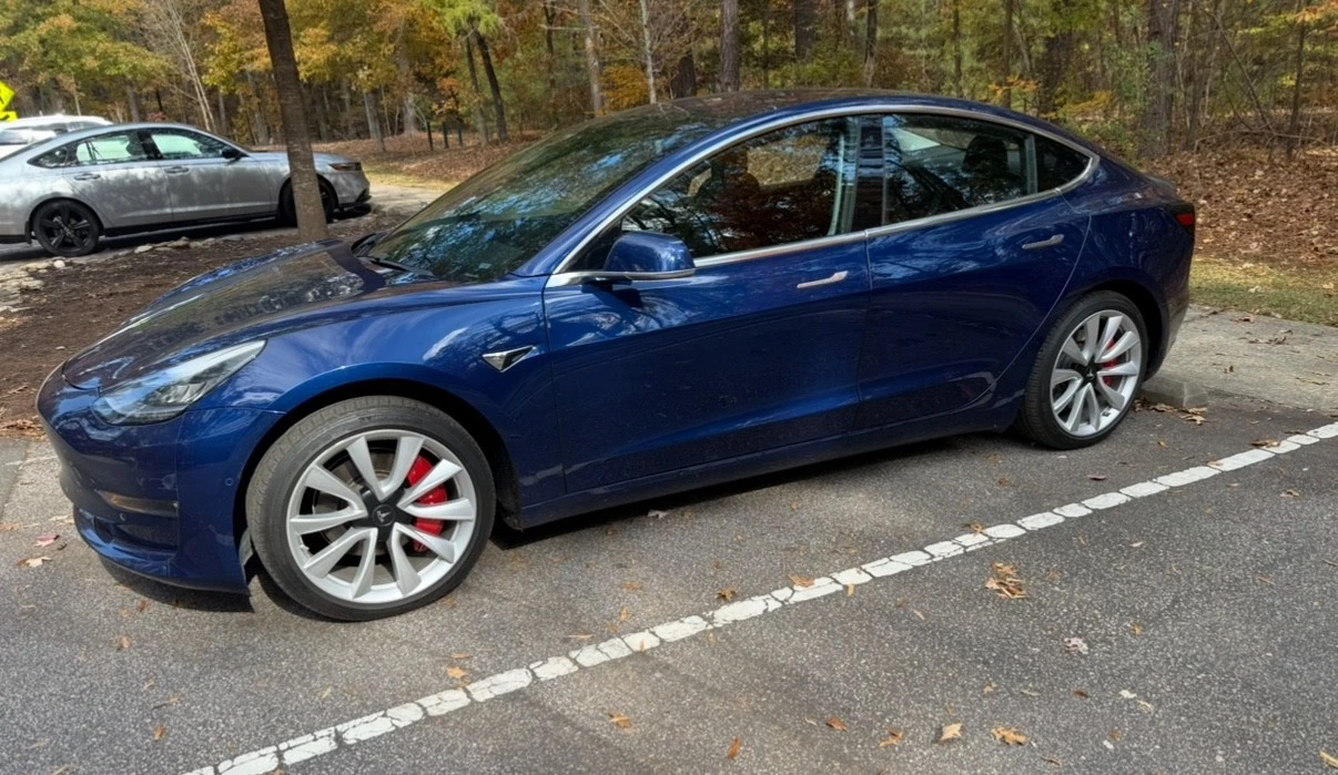 2018 Tesla Model 3 - Image 6 of 11