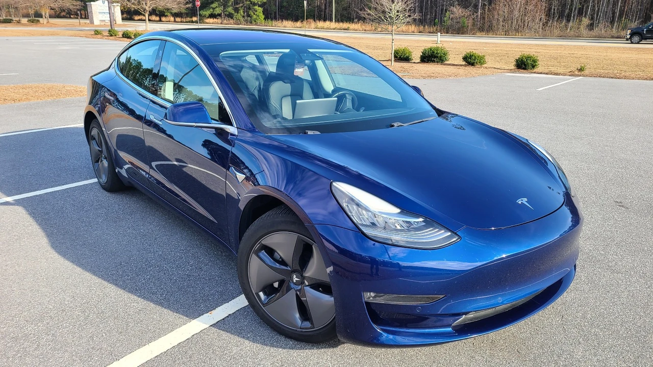 2018 Tesla Model 3 - Image 5 of 21