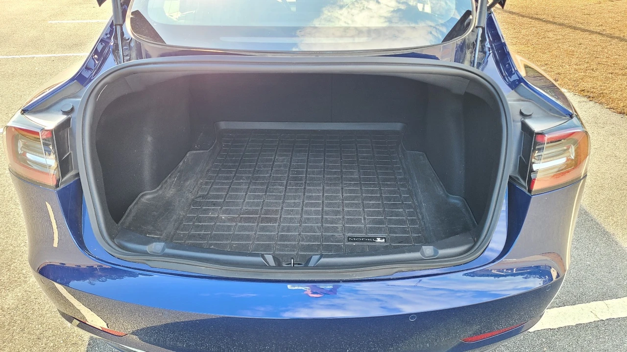 2018 Tesla Model 3 - Image 11 of 21
