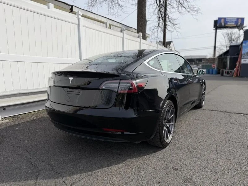 2018 Tesla Model 3 - Image 7 of 12