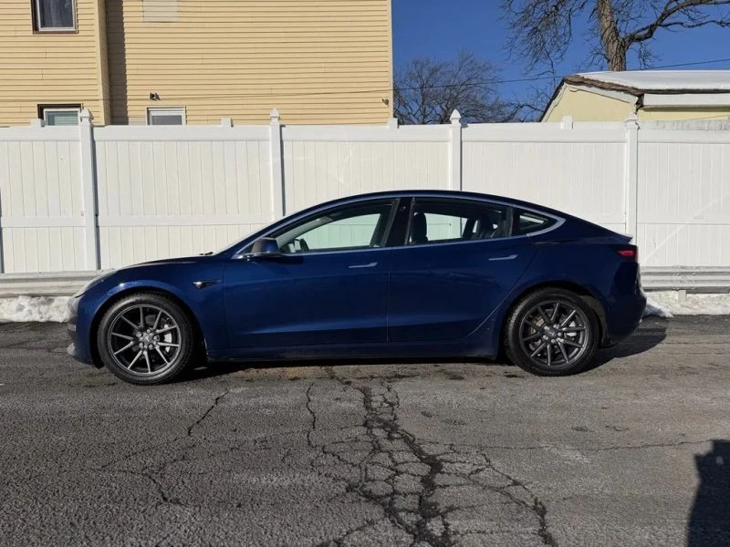 2018 Tesla Model 3 - Image 4 of 12