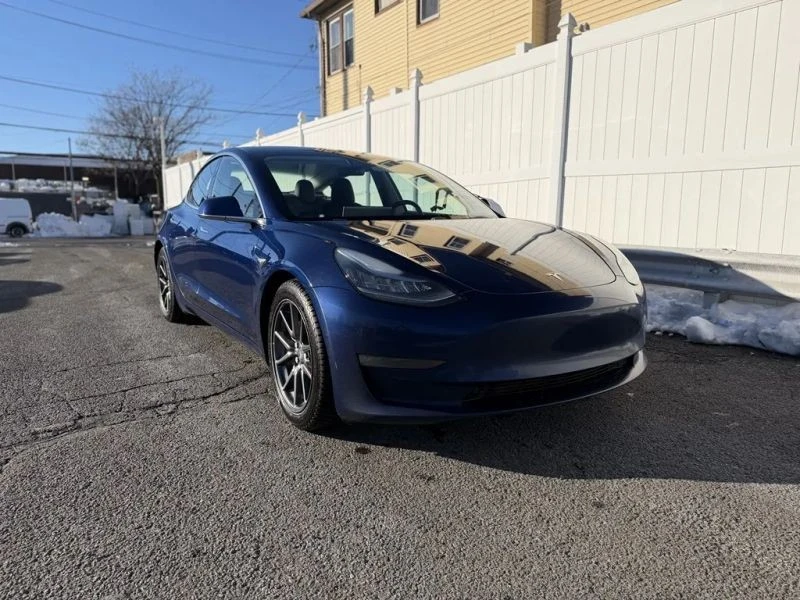 2018 Tesla Model 3 - Image 3 of 12