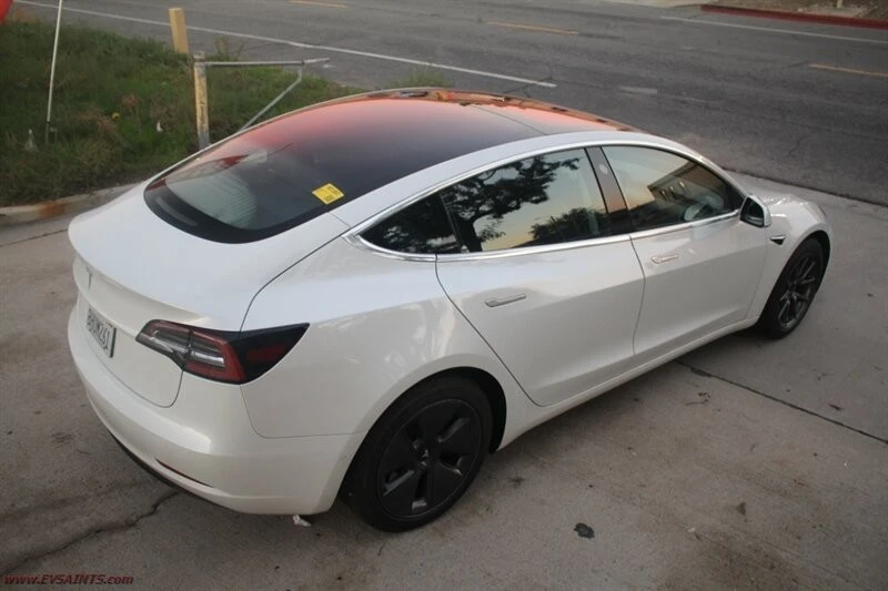 2018 Tesla Model 3 - Image 9 of 19