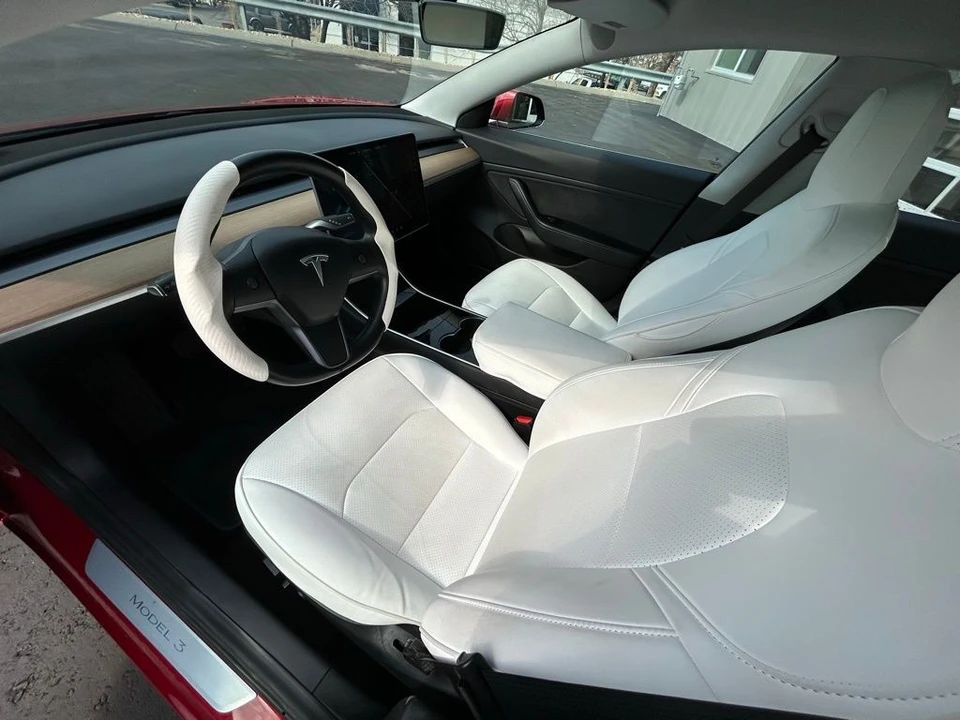 2018 Tesla Model 3 - Image 15 of 17