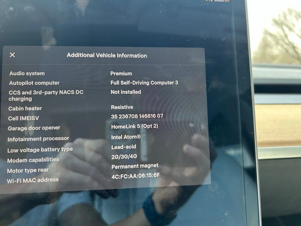 2018 Tesla Model 3 - Image 17 of 17