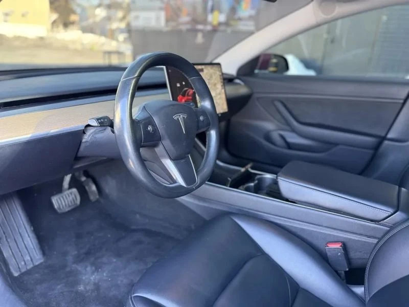 2018 Tesla Model 3 - Image 10 of 12