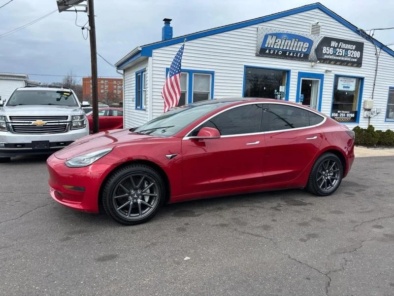 2018 Tesla Model 3 - Image 2 of 12