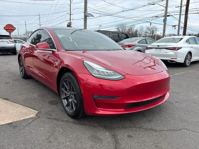 2018 Tesla Model 3 - Image 9 of 12