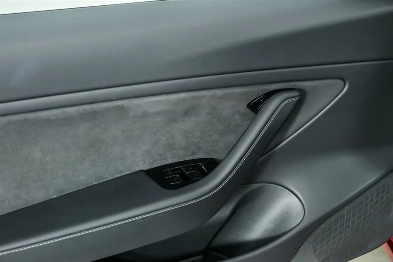 2018 Tesla Model 3 - Image 17 of 21