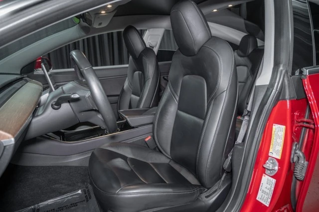 2018 Tesla Model 3 - Image 10 of 12