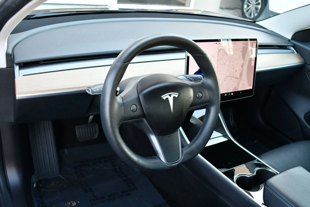2018 Tesla Model 3 - Image 12 of 12