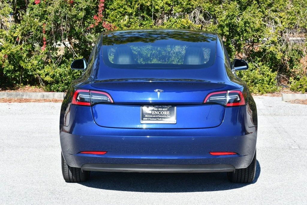 2018 Tesla Model 3 - Image 5 of 12