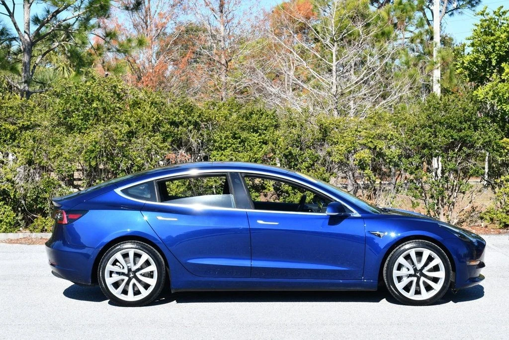 2018 Tesla Model 3 - Image 7 of 12