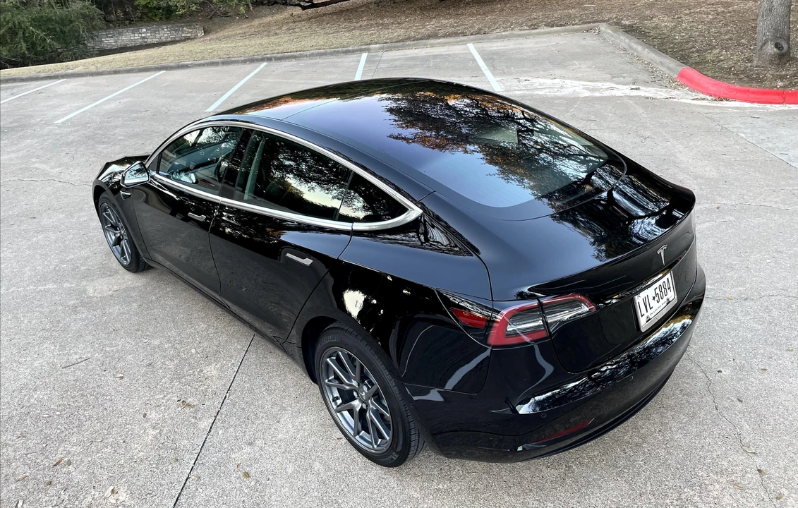 2018 Tesla Model 3 - Image 25 of 31