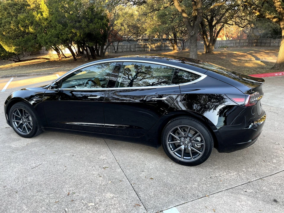 2018 Tesla Model 3 - Image 23 of 31