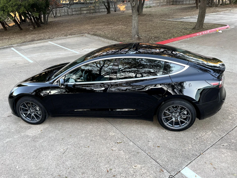 2018 Tesla Model 3 - Image 22 of 31