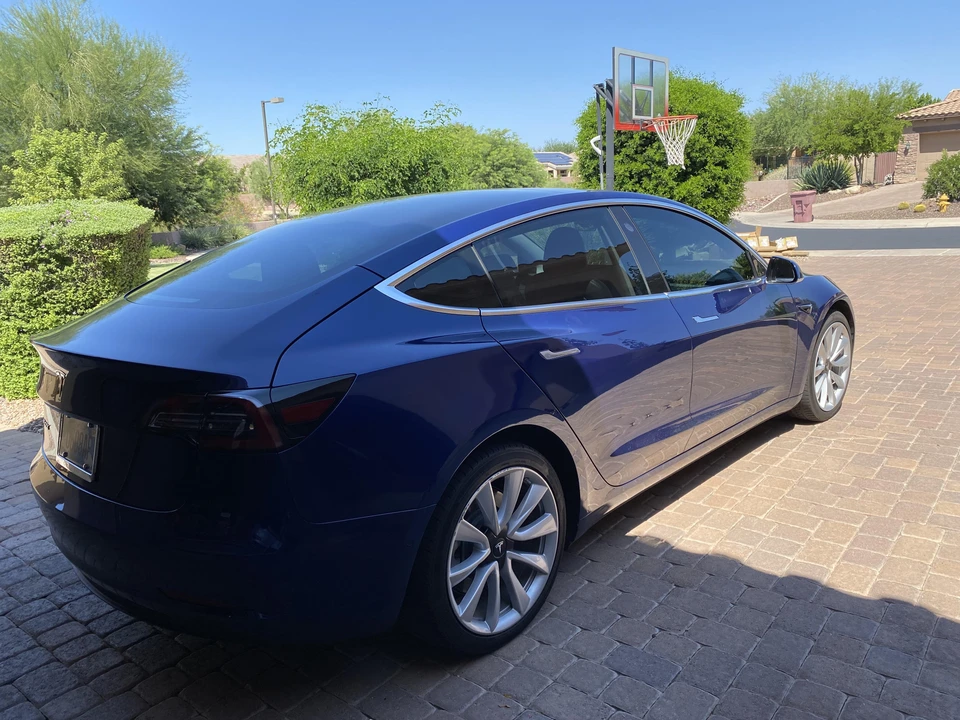 2018 Tesla Model 3 - Image 10 of 31