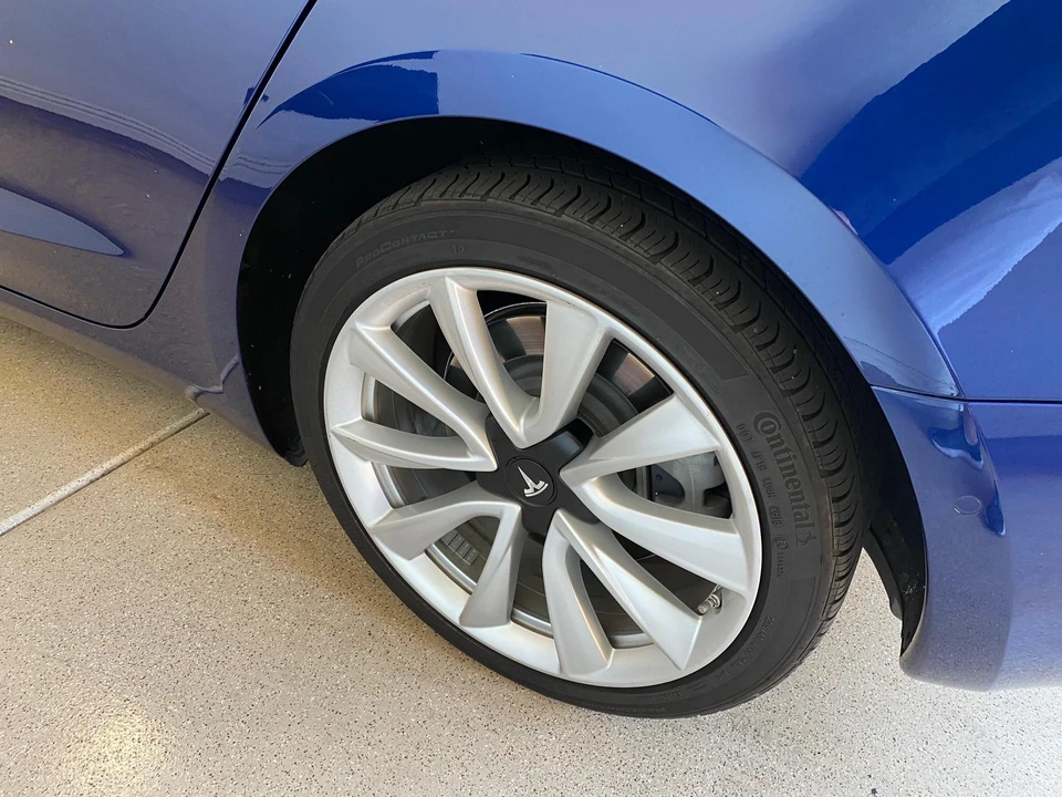 2018 Tesla Model 3 - Image 29 of 31