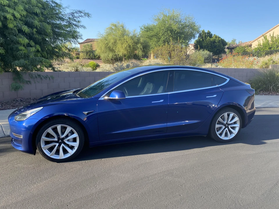 2018 Tesla Model 3 - Image 8 of 31