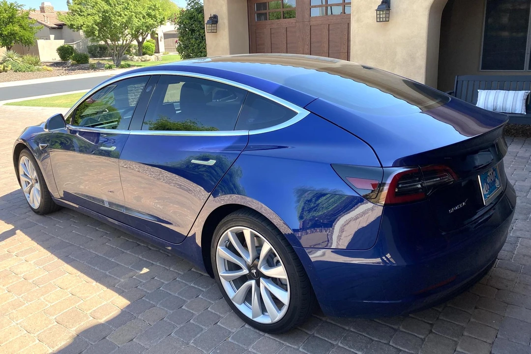 2018 Tesla Model 3 - Image 4 of 31
