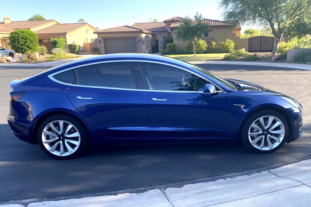 2018 Tesla Model 3 - Image 3 of 31