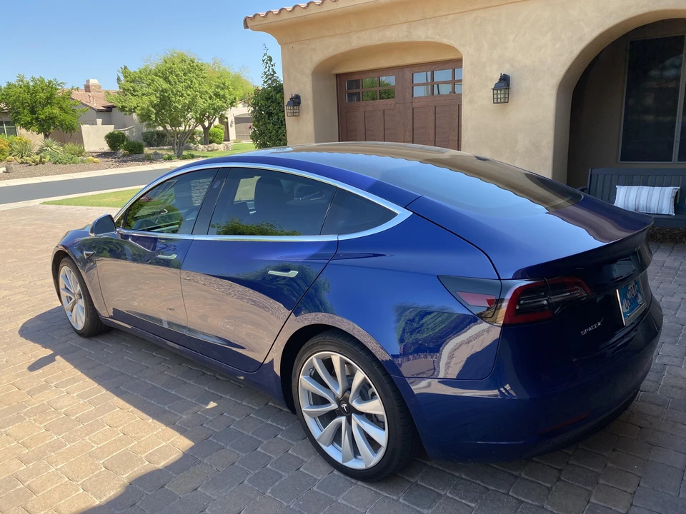 2018 Tesla Model 3 - Image 9 of 31