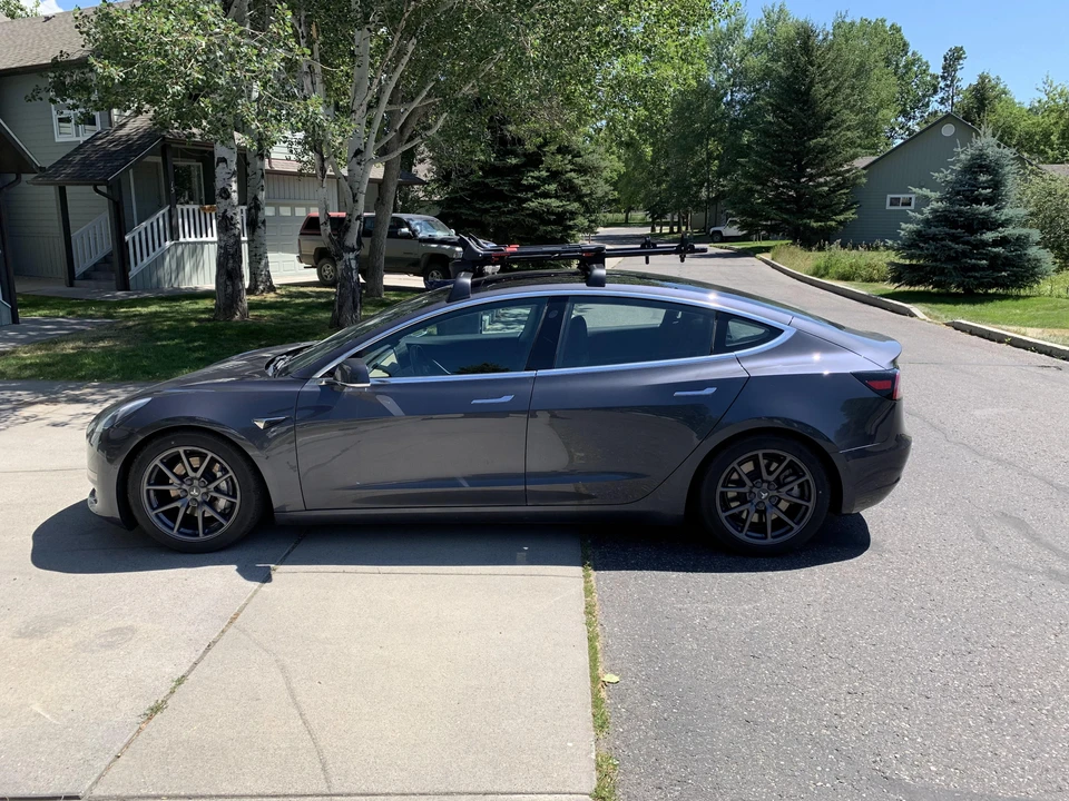 2018 Tesla Model 3 - Image 11 of 31