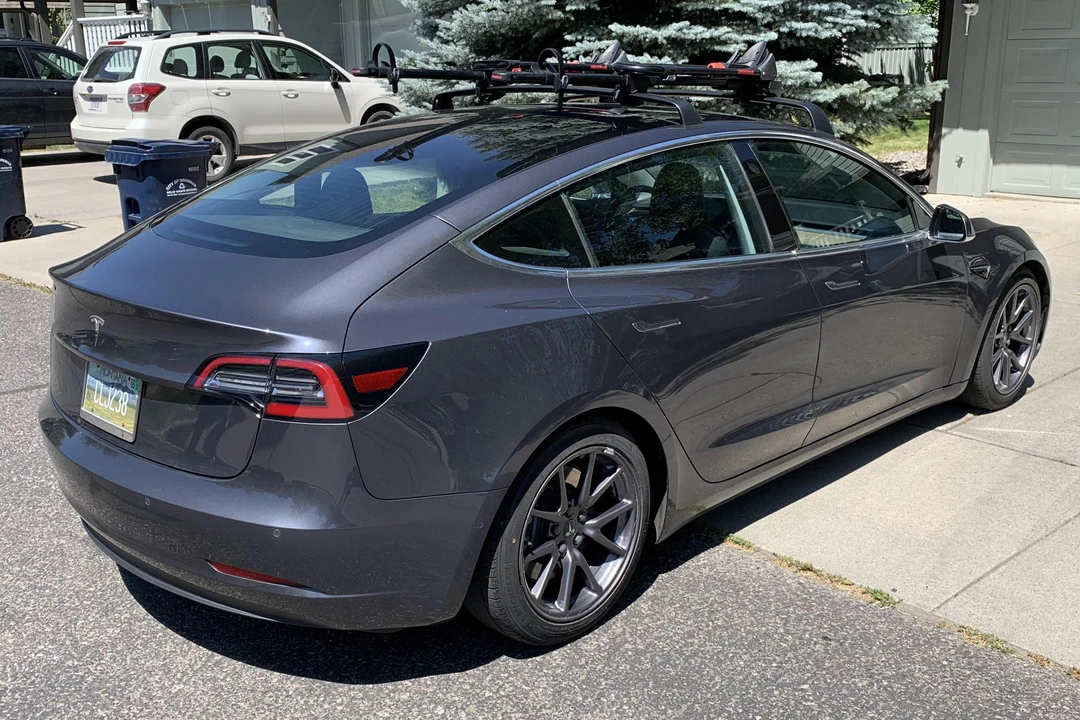 2018 Tesla Model 3 - Image 4 of 31