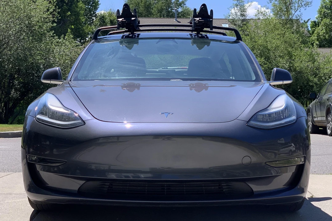 2018 Tesla Model 3 - Image 2 of 31