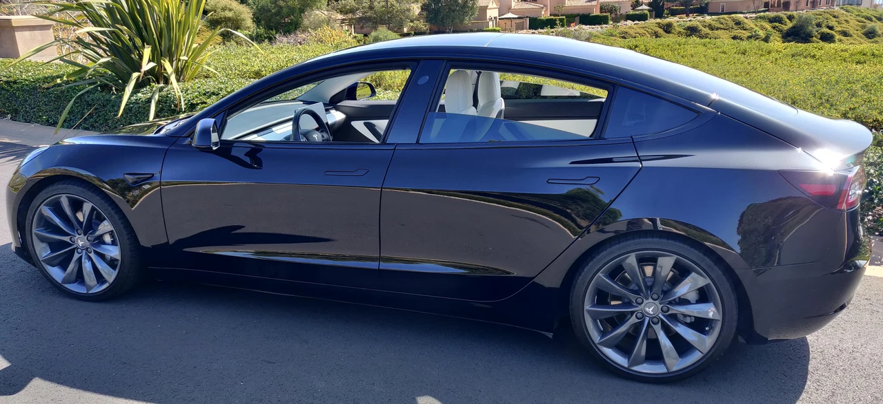 2018 Tesla Model 3 - Image 18 of 31