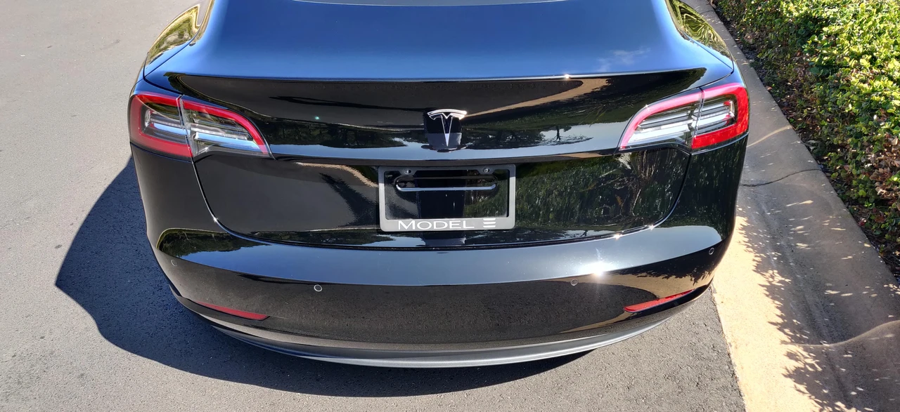 2018 Tesla Model 3 - Image 23 of 31
