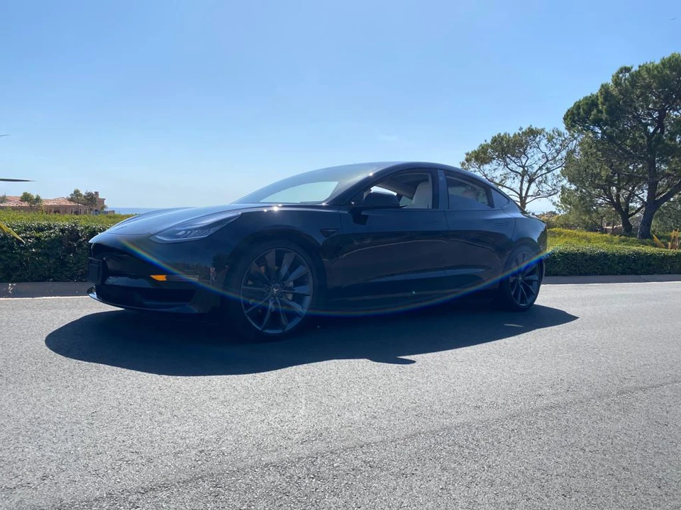 2018 Tesla Model 3 - Image 10 of 31