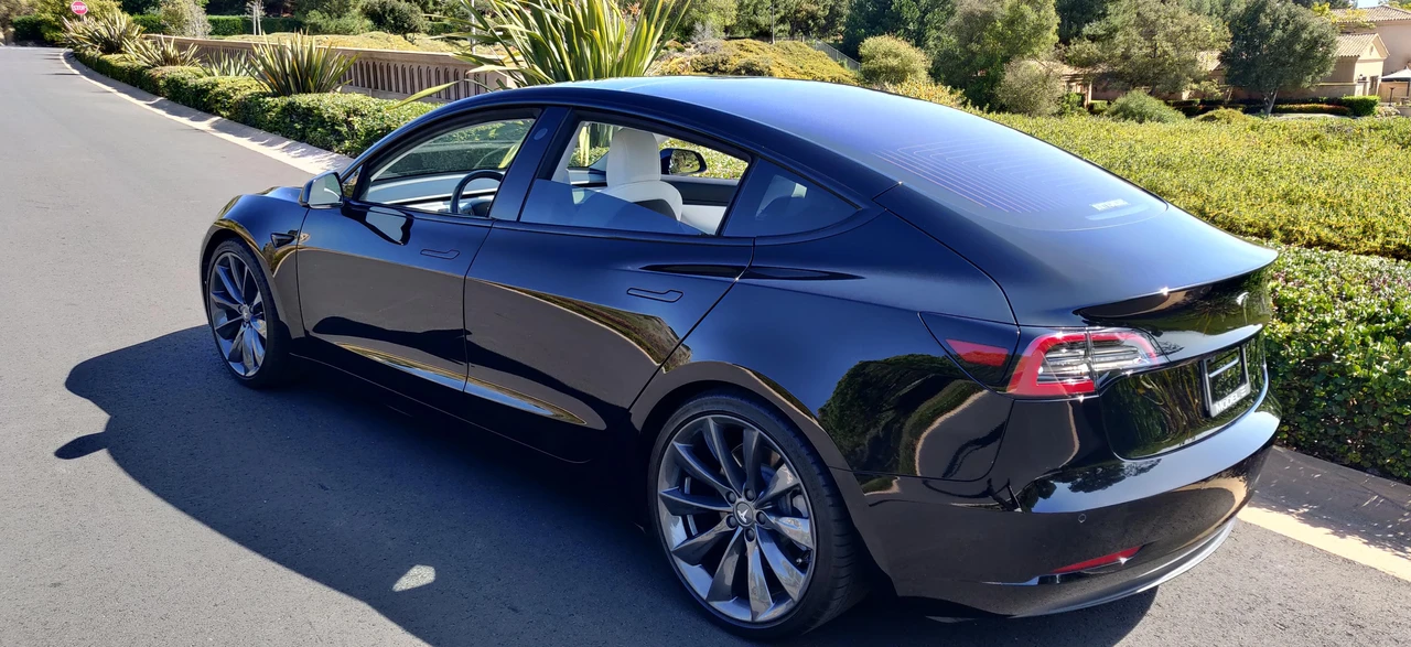 2018 Tesla Model 3 - Image 20 of 31