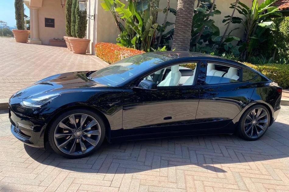 2018 Tesla Model 3 - Image 3 of 31