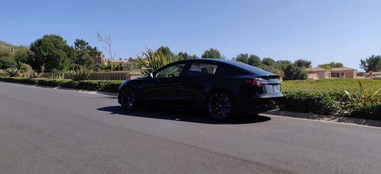2018 Tesla Model 3 - Image 17 of 31