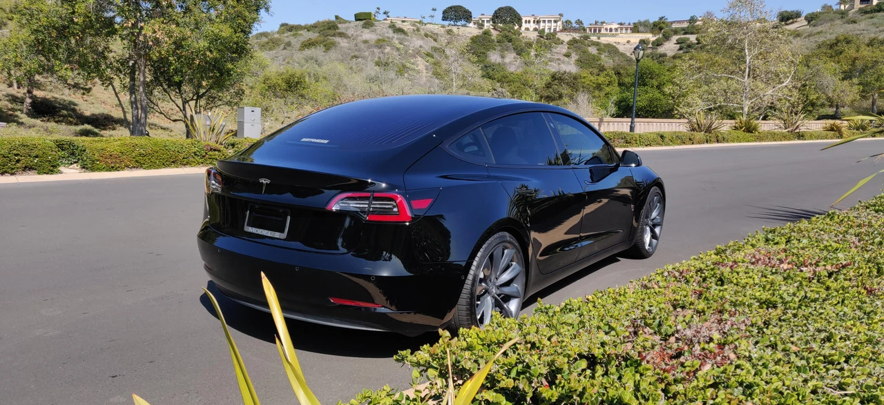 2018 Tesla Model 3 - Image 25 of 31