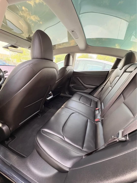 2018 Tesla Model 3 - Image 10 of 10