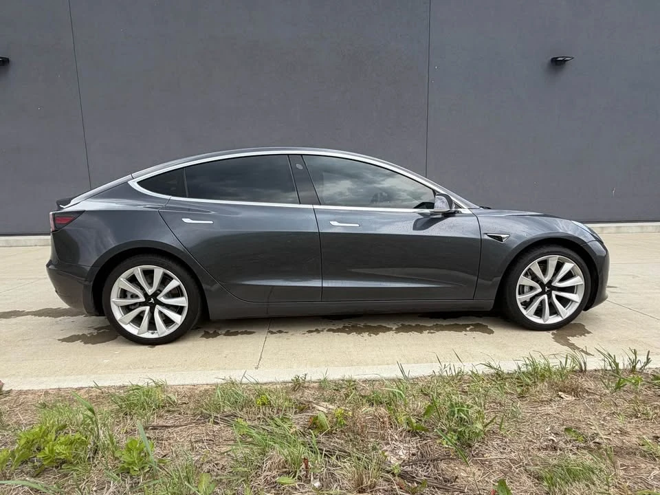 2018 Tesla Model 3 - Image 3 of 19